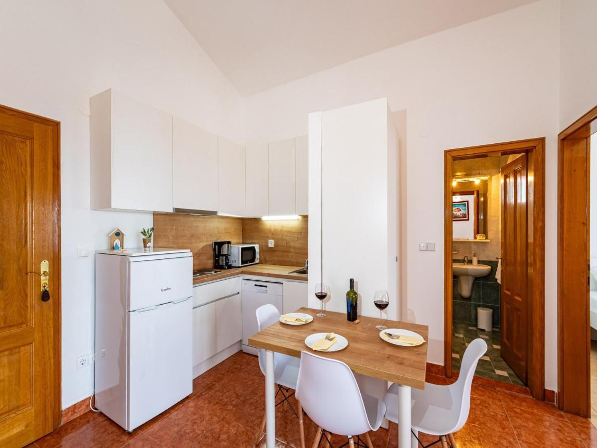 Apartments Prkacin スタリグラード エクステリア 写真