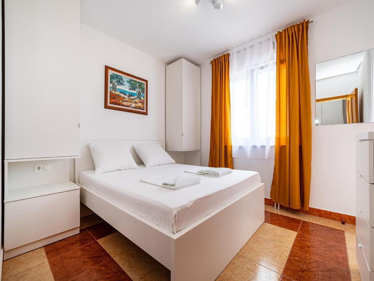 Apartments Prkacin スタリグラード エクステリア 写真